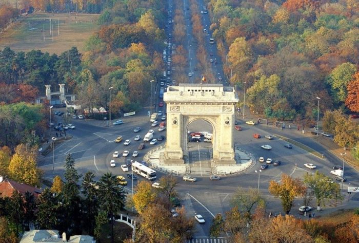 infos-bukarest-2-Dateien/arcul-de-triumf.jpg